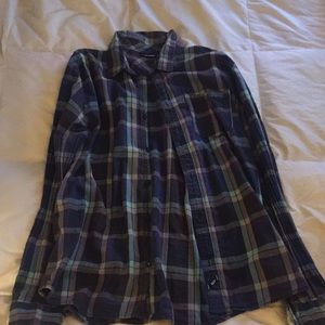 Plaid Women’s Vans button down shirt